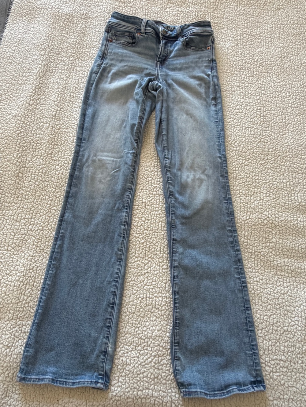 American Eagle Outfitters Jeans - Size 4 Long
